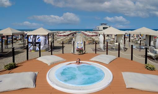 nordesthotel en special-offers-september-hotel-gabicce-mare-with-private-beach 004