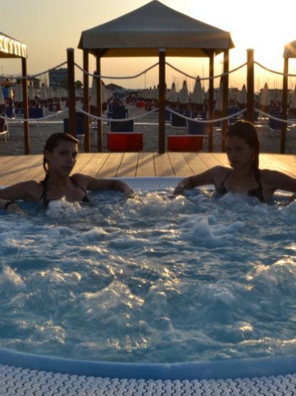 nordesthotel en hotel-with-swimming-pool-gabicce-mare 014