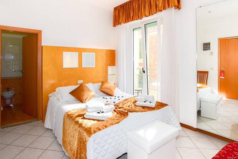 nordesthotel fr chambres-vue-mer-gabicce 042