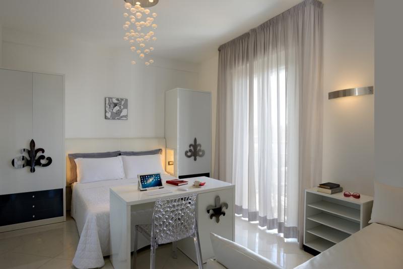 nordesthotel fr chambres-vue-mer-gabicce 029