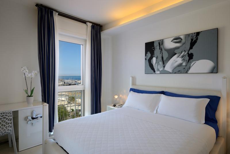 nordesthotel fr chambres-vue-mer-gabicce 031